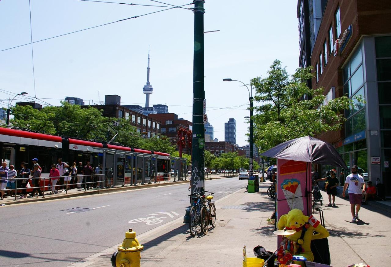 The Alexandra Hotel Toronto Esterno foto